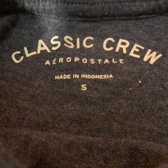 small pink and blue aéropostale tee - short sleeve - Picture 3 of 3